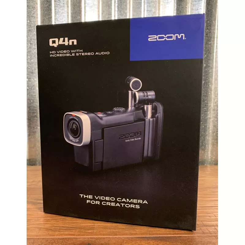 Zoom Q4n HD Handy Video Camera & Stereo Audio Recorder
